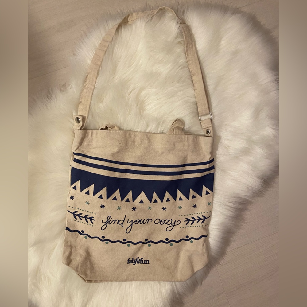 Fabfitfun Tote Bag